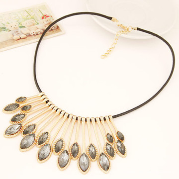 Chic gem drop personnalité collier en cuir de corde en cuir